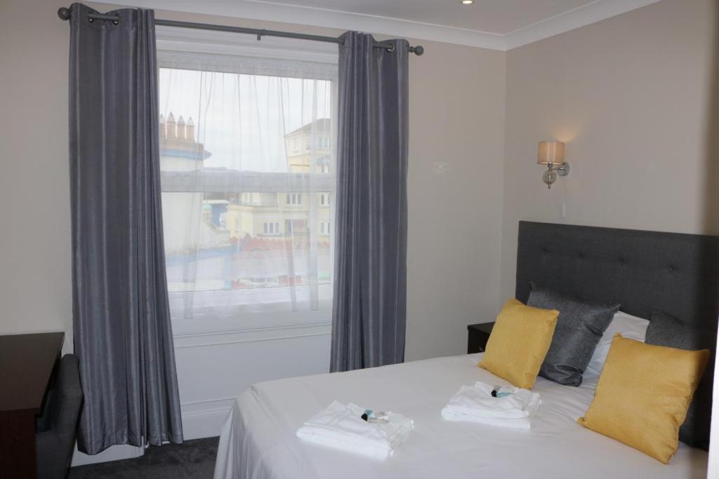 Oban Hotel AEGON International Exteriér fotografie